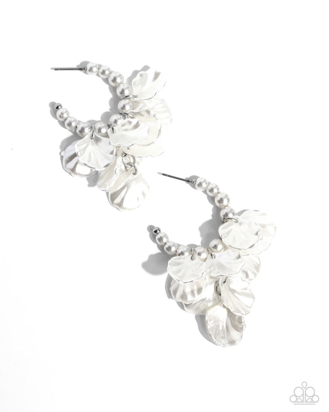 Frilly Feature-silver