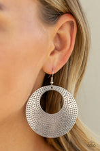 Load image into Gallery viewer, Dotted Delicacy-silver
