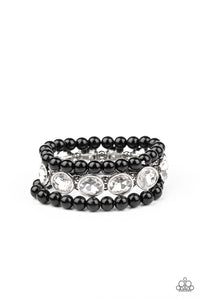 Flawlessly Flattering-black