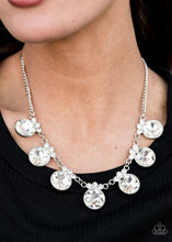 Load image into Gallery viewer, GLOW-Getter Glamour-white
