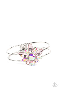 Chic Corsage-multi