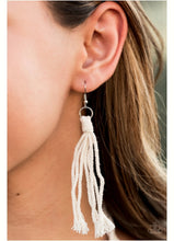 Load image into Gallery viewer, Macrame Mantra-white
